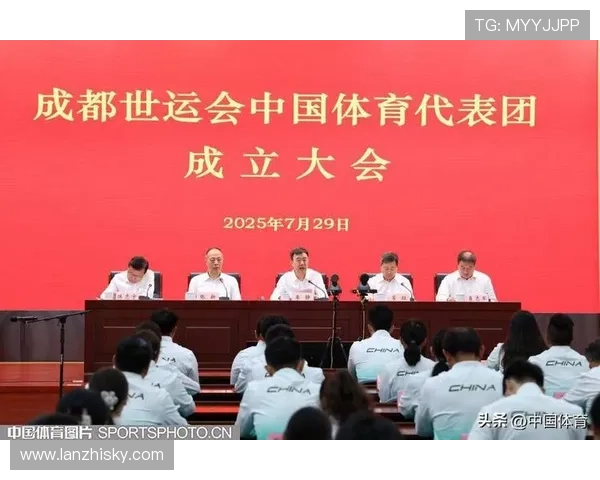 中国代表团在世界大学生运动会勇夺多金展现强大实力 中国代表团在世界大学生运动会勇夺多金展现强大实力